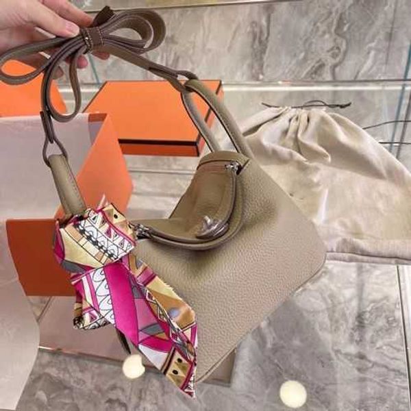 designer luxury lindys handbags autumn winter real leather armpit bag women's shoulder large capacity doctor's
designer luxury lindys handbags autumn winter real leather armpit bag women's shoulder large capacity doctor's