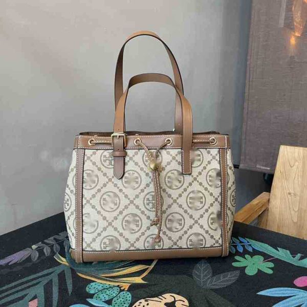 t0rysburchs luxury bag handbags tote perry series canvas leather printed shopping bag trend leisure messenger handbag, Black
t0rysburchs luxury bag handbags tote perry series canvas leather printed shopping bag trend leisure messenger handbag, Black
