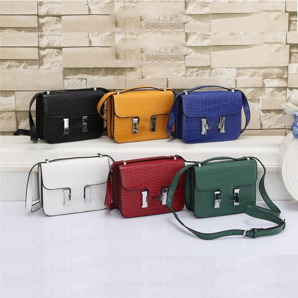 designer women shoulder bag envelope bags genuine leather handbag fashion ladies crossbody bag
designer women shoulder bag envelope bags genuine leather handbag fashion ladies crossbody bag