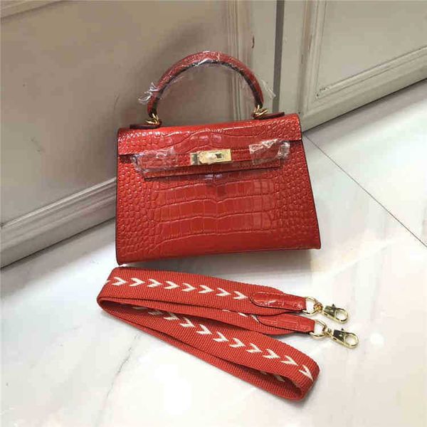 designer luxury women bags kelys herme high version women's fashion trend handbag hand sewn wax thread single shoulder birkins large ca
designer luxury women bags kelys herme high version women's fashion trend handbag hand sewn wax thread single shoulder birkins large ca