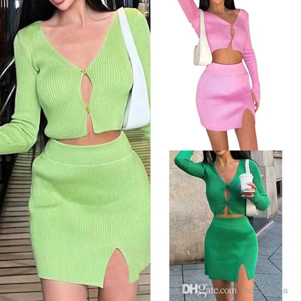 new women two piece dress set solid color knitted long sleeve sweater crop and split hip wrap skirt suit, White
new women two piece dress set solid color knitted long sleeve sweater crop and split hip wrap skirt suit, White