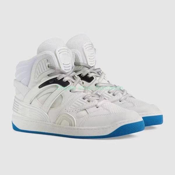 classics leather sneaker luxurys designers shoes with strawberry wave mouth tiger web print vintage trainer casual shoe hm011 pg026, Black
classics leather sneaker luxurys designers shoes with strawberry wave mouth tiger web print vintage trainer casual shoe hm011 pg026, Black