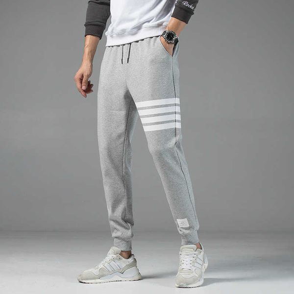 2022 new men's and women's pants sweatpants fashion designer brand tb.thom casual summer guard four bar sports legged point lovers, Black
2022 new men's and women's pants sweatpants fashion designer brand tb.thom casual summer guard four bar sports legged point lovers, Black