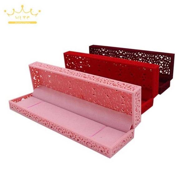jewelry boxes hollow carved necklace bracelet storage gift pen collection flip flocking packaging l221021, Black;white
jewelry boxes hollow carved necklace bracelet storage gift pen collection flip flocking packaging l221021, Black;white