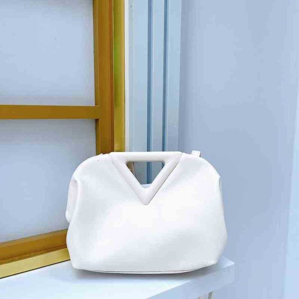 designer fashion bottess bag venetas candy venetas color inverted triangle cloud soft leather wrinkled small 2022 single shoulder mess qdpb
designer fashion bottess bag venetas candy venetas color inverted triangle cloud soft leather wrinkled small 2022 single shoulder mess qdpb