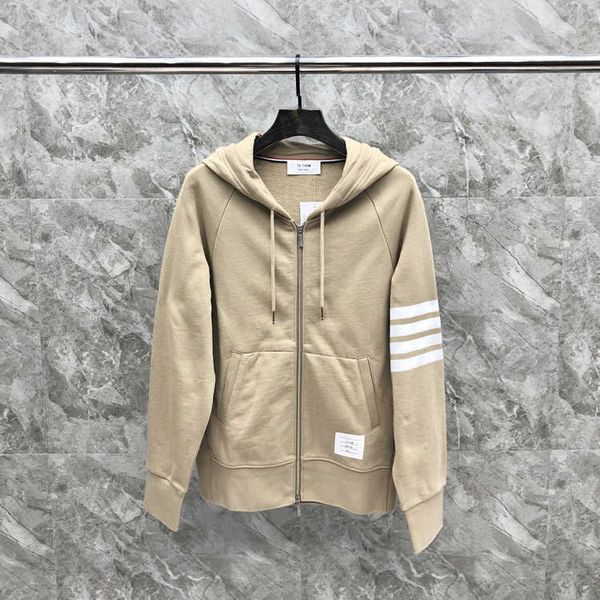 2022 new fall/winter men's and women's hoodies sweatshirts fashion designer brand tb.thom khaki four bar long sleeve zipper jacket, Black
2022 new fall/winter men's and women's hoodies sweatshirts fashion designer brand tb.thom khaki four bar long sleeve zipper jacket, Black