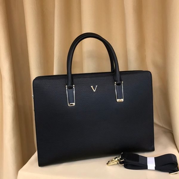 men shoulder briefcase genuine leather designer handbag combination lock business lapbag messenger bag totes 7a tier quality men's lugg
men shoulder briefcase genuine leather designer handbag combination lock business lapbag messenger bag totes 7a tier quality men's lugg