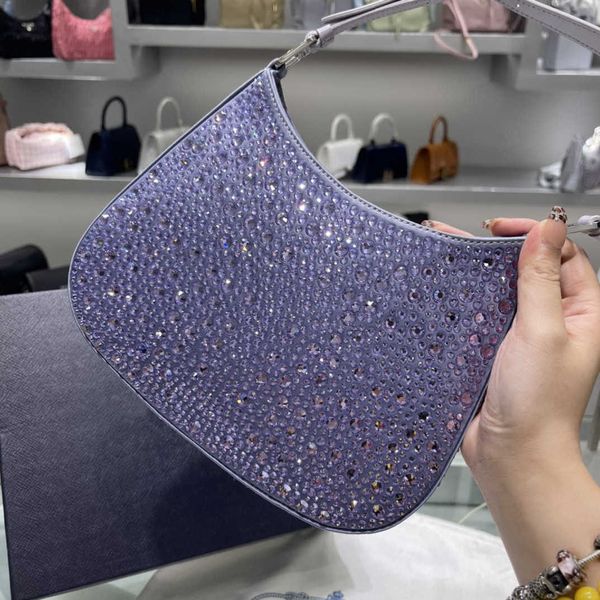 cleo women brand handbag hobo shoulder crossbody bag luxury ladies fashion designer
cleo women brand handbag hobo shoulder crossbody bag luxury ladies fashion designer