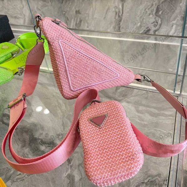 2 pic cornucopla light luxury designer leather wallet quality crossbody for women classic famous brand shopping purses 220315
2 pic cornucopla light luxury designer leather wallet quality crossbody for women classic famous brand shopping purses 220315