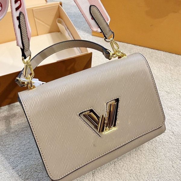 fashion designer bag women flap satchel shoulder twist clutch cross body luxury genuine leather chain handbags
fashion designer bag women flap satchel shoulder twist clutch cross body luxury genuine leather chain handbags