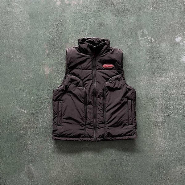 22fw new black trapstar london down sweater jacket men women keep warm gilet red embroidered sleeveless coat
22fw new black trapstar london down sweater jacket men women keep warm gilet red embroidered sleeveless coat