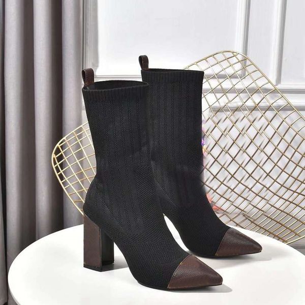 fashion boots louiseity casual women luxury design winter warm heel snow leather thick soled sock boots viutonity 2-01, Black
fashion boots louiseity casual women luxury design winter warm heel snow leather thick soled sock boots viutonity 2-01, Black