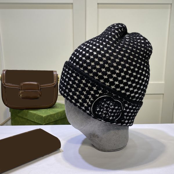 luxury hat designer beanie letters winter street versatile checkered stitching fashion temperament warm men and women with the same paragrap, Blue;gray
luxury hat designer beanie letters winter street versatile checkered stitching fashion temperament warm men and women with the same paragrap, Blue;gray