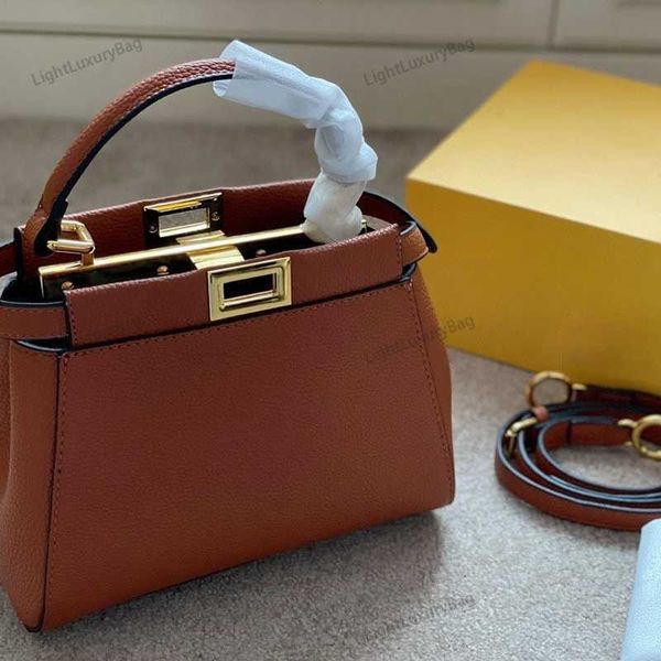 shoulder bags luxury brand fashion simple square bag women's designer real leather mobile phone lychee pattern handbags 220811
shoulder bags luxury brand fashion simple square bag women's designer real leather mobile phone lychee pattern handbags 220811