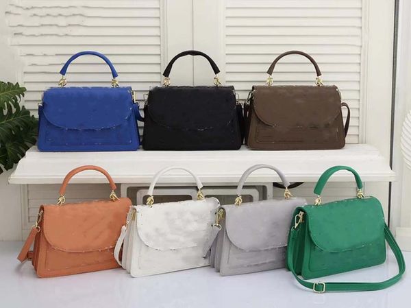new fashion classic bag handbag one shoulder messenger bag suitable for shopping bags in various occasions
new fashion classic bag handbag one shoulder messenger bag suitable for shopping bags in various occasions