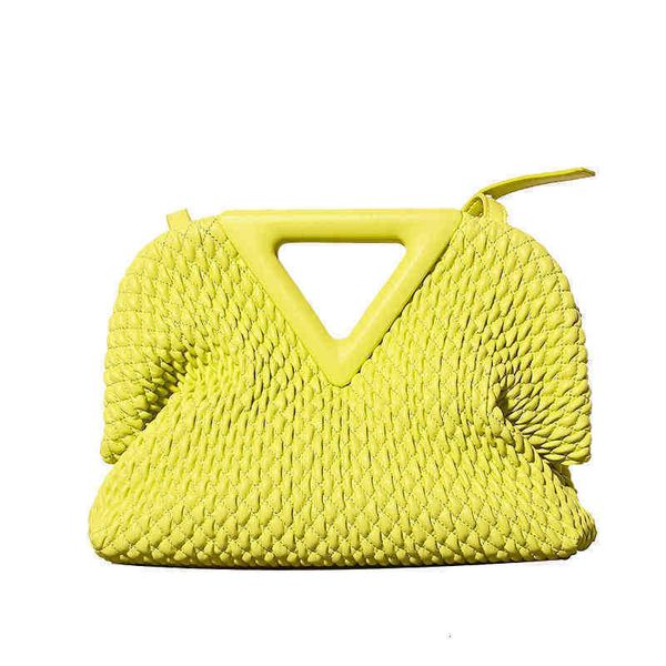 designer fashion bottess bag venetas embroidered venetas fold inverted triangle cloud leather single shoulde b v c2yp have logo
designer fashion bottess bag venetas embroidered venetas fold inverted triangle cloud leather single shoulde b v c2yp have logo