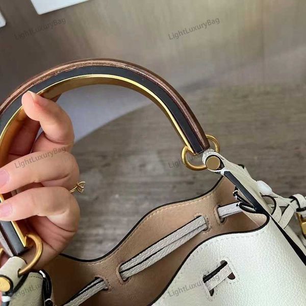 designer luxury women bag torys handbag tb fashion inclined shoulder bags versatile purses tories burchs totes large capacity saddle coal wa
designer luxury women bag torys handbag tb fashion inclined shoulder bags versatile purses tories burchs totes large capacity saddle coal wa