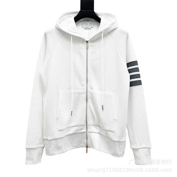 2022 new fall/winter men's and women's hoodies sweatshirts fashion designer brand tb.thom spring coat waffle hooded zipper 4-bar, Black
2022 new fall/winter men's and women's hoodies sweatshirts fashion designer brand tb.thom spring coat waffle hooded zipper 4-bar, Black