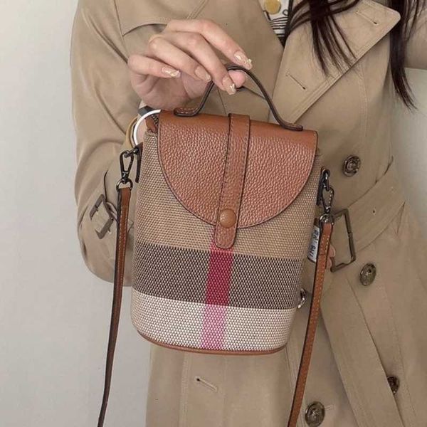 mini casual canvas crossbody ladies leather zipper mobile phone luxury check handbag small shoulder bag
mini casual canvas crossbody ladies leather zipper mobile phone luxury check handbag small shoulder bag