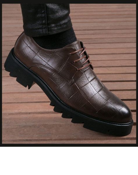 fashion 2023 dress shoes womens mens leather trainer shoe white black grey sneakers with box 036
fashion 2023 dress shoes womens mens leather trainer shoe white black grey sneakers with box 036