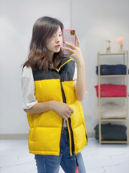 north side womens vest down 100% american original bought sample clothes copied proportion coordinated/loose/warm/fashion, Black;white
north side womens vest down 100% american original bought sample clothes copied proportion coordinated/loose/warm/fashion, Black;white