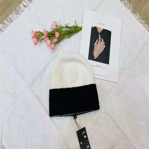 2022 fashion keep warm luxury knitted hat designer beanie cap mens fitted hats cashmere letters casual skull caps outdoor fashion, Blue;gray
2022 fashion keep warm luxury knitted hat designer beanie cap mens fitted hats cashmere letters casual skull caps outdoor fashion, Blue;gray
