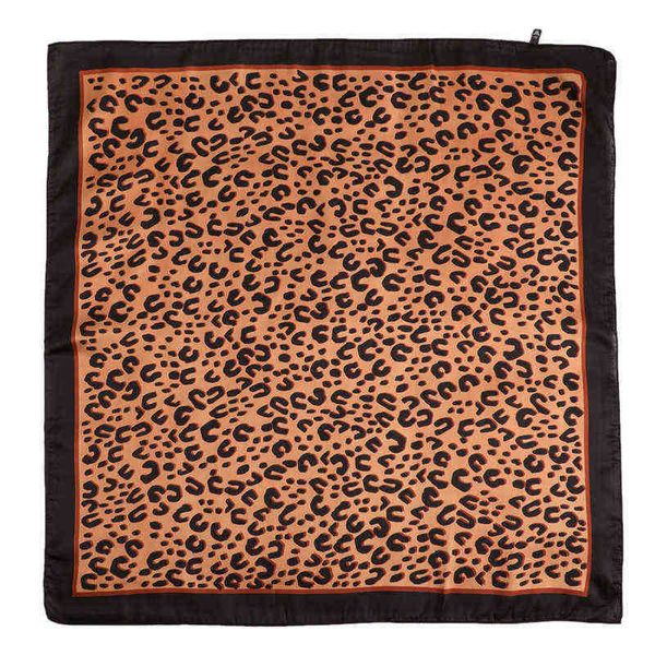 70cm handkerchief women hair scarf fashion printed neck scarves female silk satin headband small scarves hijab scarves for ladies j220816, Blue;white
70cm handkerchief women hair scarf fashion printed neck scarves female silk satin headband small scarves hijab scarves for ladies j220816, Blue;white