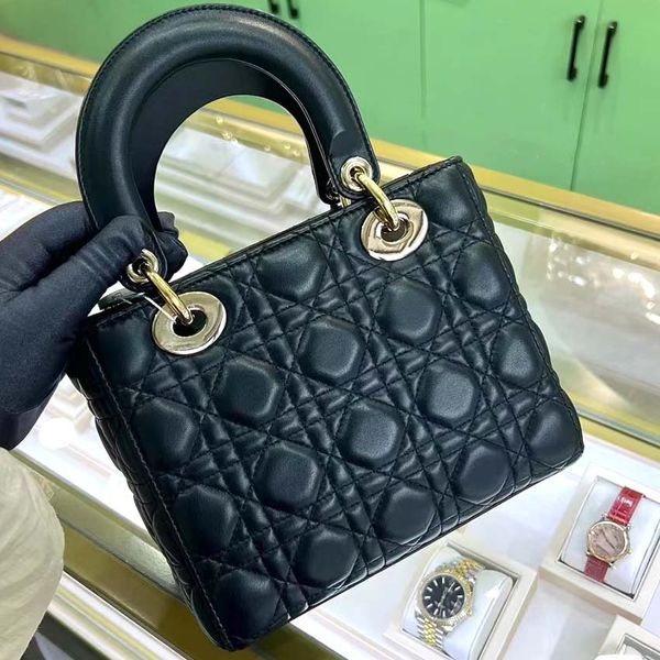 fashion totes designers bags women handbags cross messenger shoulder chain bag leather wallet women's large shaped diamond lattice
fashion totes designers bags women handbags cross messenger shoulder chain bag leather wallet women's large shaped diamond lattice