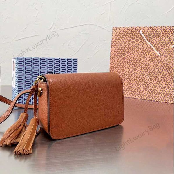designer luxury women bag torys handbag tb fashion inclined shoulder bags versatile purses tories burchs totes large capacity saddle wallet
designer luxury women bag torys handbag tb fashion inclined shoulder bags versatile purses tories burchs totes large capacity saddle wallet