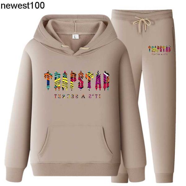 men's tracksuits designer trapstar fashion brand new men's women's hoodie plush sweater casual sports couple set, Gray
men's tracksuits designer trapstar fashion brand new men's women's hoodie plush sweater casual sports couple set, Gray