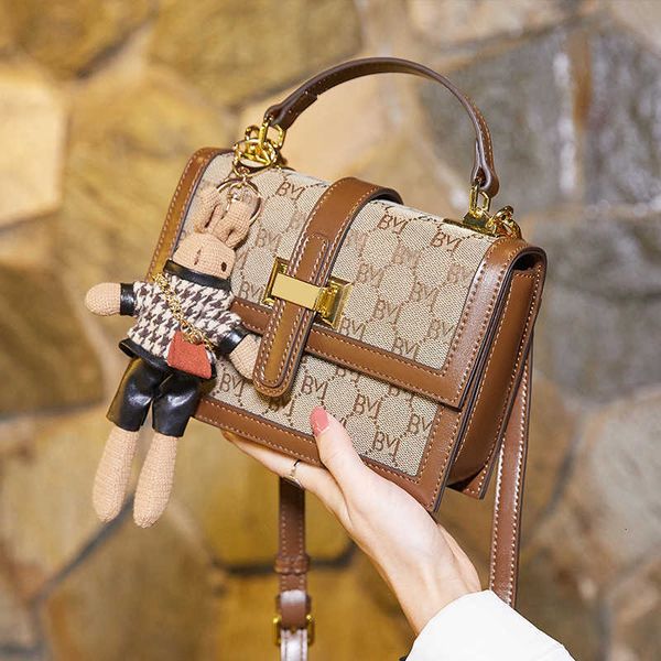 designer bag evening bag high-grade retro small chain square womens 2021 new trendy french niche fashion all-match shoulder messenger
designer bag evening bag high-grade retro small chain square womens 2021 new trendy french niche fashion all-match shoulder messenger