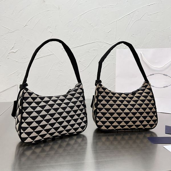 cosmetic bags cases designer hobo embroidered canvas shoulder bag italy milano women triangular embroidery shopping handbags lady half moon
cosmetic bags cases designer hobo embroidered canvas shoulder bag italy milano women triangular embroidery shopping handbags lady half moon