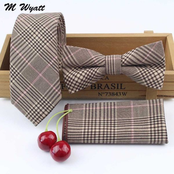 bow ties mens cotton designer skinny striped tie bowtie pocket square necktie butterfly handkerchief ties set lots l221022, Black;gray
bow ties mens cotton designer skinny striped tie bowtie pocket square necktie butterfly handkerchief ties set lots l221022, Black;gray