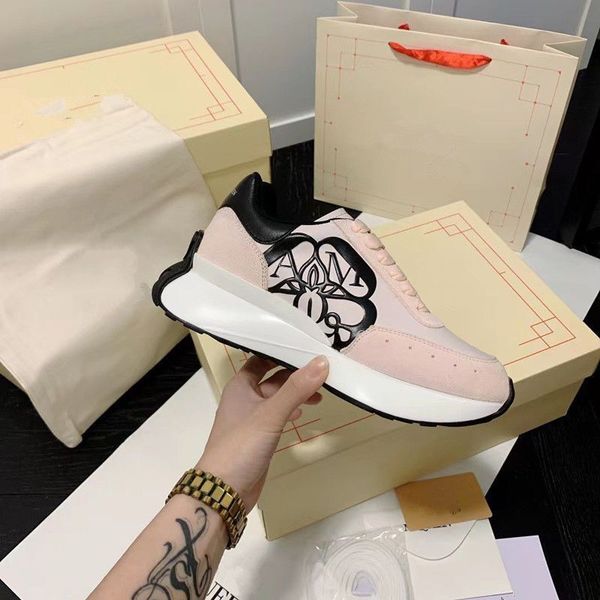 designer luxury shoes mc sprint runner sneakers men women casual leather outdoor shoe anagram embossing low white black pink queen trainers, Red;white
designer luxury shoes mc sprint runner sneakers men women casual leather outdoor shoe anagram embossing low white black pink queen trainers, Red;white