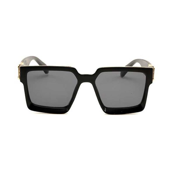 millionaire style mens sunglasses designer woman sun glassesframe for beach fashion white champagne classic trend outdoor shades, White;black
millionaire style mens sunglasses designer woman sun glassesframe for beach fashion white champagne classic trend outdoor shades, White;black
