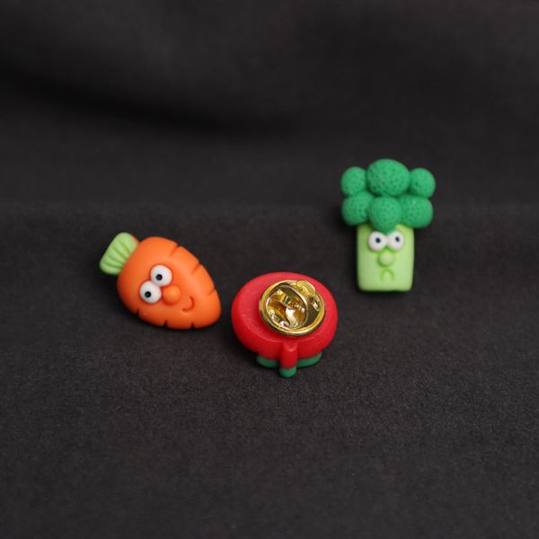 cartoon vegetable theme resin brooches tomato broccoli carrot eggplant funny miniature food badge for children xmas fashion jewelry 2022, Gray
cartoon vegetable theme resin brooches tomato broccoli carrot eggplant funny miniature food badge for children xmas fashion jewelry 2022, Gray