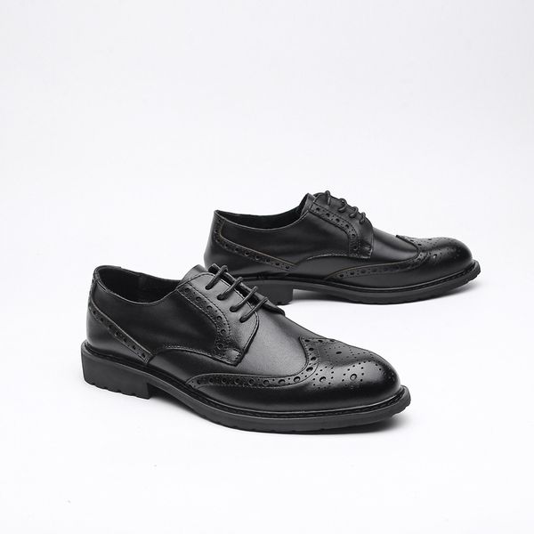 men's leather shoes 2023 new layer cowhide carved block black casual formal dress british business
men's leather shoes 2023 new layer cowhide carved block black casual formal dress british business