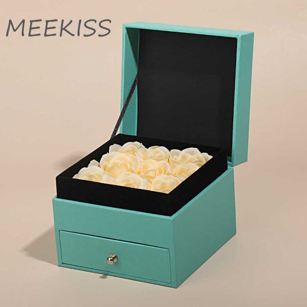 jewelry boxes new valentine's day gift rose drawer 9 immortal soap flower lipstick necklace ring packaging l221021, Black;white
jewelry boxes new valentine's day gift rose drawer 9 immortal soap flower lipstick necklace ring packaging l221021, Black;white