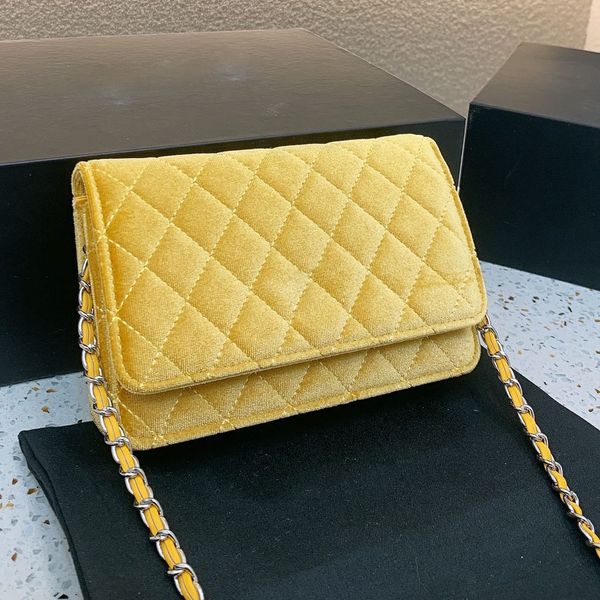 2022f/w velvet wallets womens flap bags classic quilted silver hardware metal chain purse multi pochette card holder shoulder cross body des
2022f/w velvet wallets womens flap bags classic quilted silver hardware metal chain purse multi pochette card holder shoulder cross body des