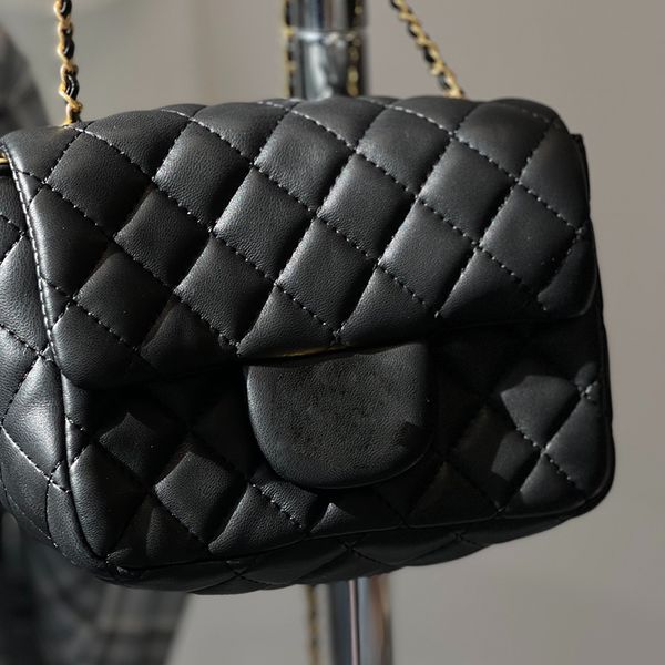 shoulder bag crossbody bag chain package 25cm 20cm gold black vintage buckle leather caviar medium designer 19 bags cf 2.55 le boy handle wo
shoulder bag crossbody bag chain package 25cm 20cm gold black vintage buckle leather caviar medium designer 19 bags cf 2.55 le boy handle wo