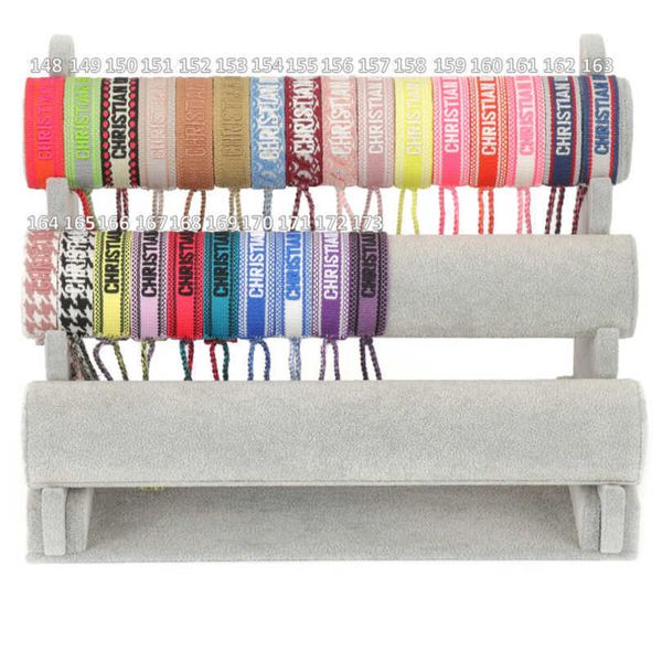 luxury fashion women's bracelets d brand designer bangle letter embroidery bracelet hand woven jewelry bohemian rope trinket men girl a, Golden;silver
luxury fashion women's bracelets d brand designer bangle letter embroidery bracelet hand woven jewelry bohemian rope trinket men girl a, Golden;silver