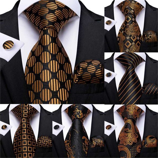 bow ties fashion men tie luxury gold black dot striped paisley silk wedding tie for men dibangu designer hanky cufflinks gift tie set l22102, Black;gray
bow ties fashion men tie luxury gold black dot striped paisley silk wedding tie for men dibangu designer hanky cufflinks gift tie set l22102, Black;gray