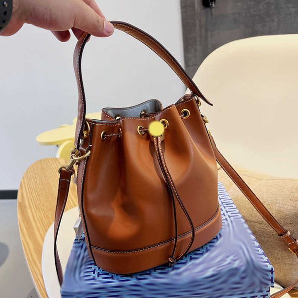 designer drawstring shoulder bags women handbag totes crossbody bags leather flower matching drawstring bucket 2210231
designer drawstring shoulder bags women handbag totes crossbody bags leather flower matching drawstring bucket 2210231