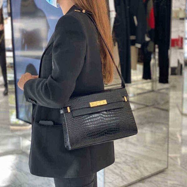 designer luxury women the tote bag fashion versatile handbags shoulder crossbody bags purse telfars totes large capacity saddle wallets 7a z
designer luxury women the tote bag fashion versatile handbags shoulder crossbody bags purse telfars totes large capacity saddle wallets 7a z