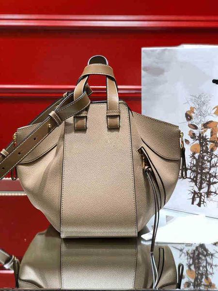 designer luxury women bag lowes handbags totes womens crossbody loulous puzzle handbag loweitys 5acubi shoulder fashion capacity versatile b
designer luxury women bag lowes handbags totes womens crossbody loulous puzzle handbag loweitys 5acubi shoulder fashion capacity versatile b