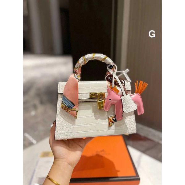 pattern designer luxury totes hermee h classic kellies handle handbags crocodile colors aima mini bag delivery silk scarf pony pendant
pattern designer luxury totes hermee h classic kellies handle handbags crocodile colors aima mini bag delivery silk scarf pony pendant