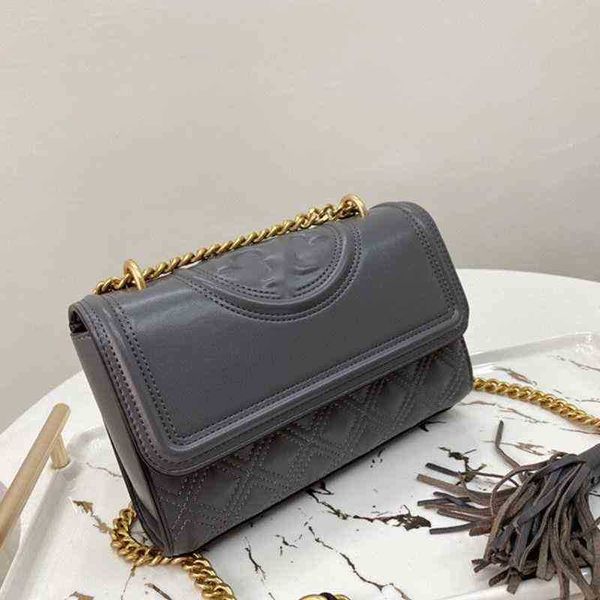 handbags torysburchs tb mall tbs luxury leather lingge women' bag tael flip heepkin ingle houlder meenger chain, Black
handbags torysburchs tb mall tbs luxury leather lingge women' bag tael flip heepkin ingle houlder meenger chain, Black
