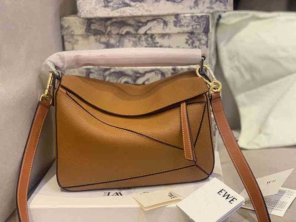 designer luxury women bag lowe handbags totes womens crossbody loulous handbag loweitys 5acubi shoulder fashion capacity versatile bags 1x4d
designer luxury women bag lowe handbags totes womens crossbody loulous handbag loweitys 5acubi shoulder fashion capacity versatile bags 1x4d
