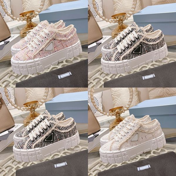 autumn/winter new beggar windcloth shoes fabric washed canvas metal triangle buckle three colors cloudbust thunder34-41
autumn/winter new beggar windcloth shoes fabric washed canvas metal triangle buckle three colors cloudbust thunder34-41