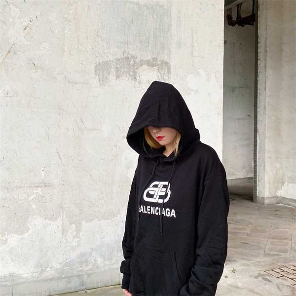 balencaigass mens hooded hoodies fall/winter 2021 paris letter buckle print couple hoodie loose versatile men's and women's outerw, Black
balencaigass mens hooded hoodies fall/winter 2021 paris letter buckle print couple hoodie loose versatile men's and women's outerw, Black